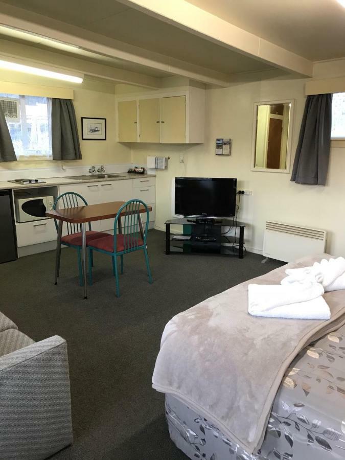 Lantern Court Motel Reefton Εξωτερικό φωτογραφία
